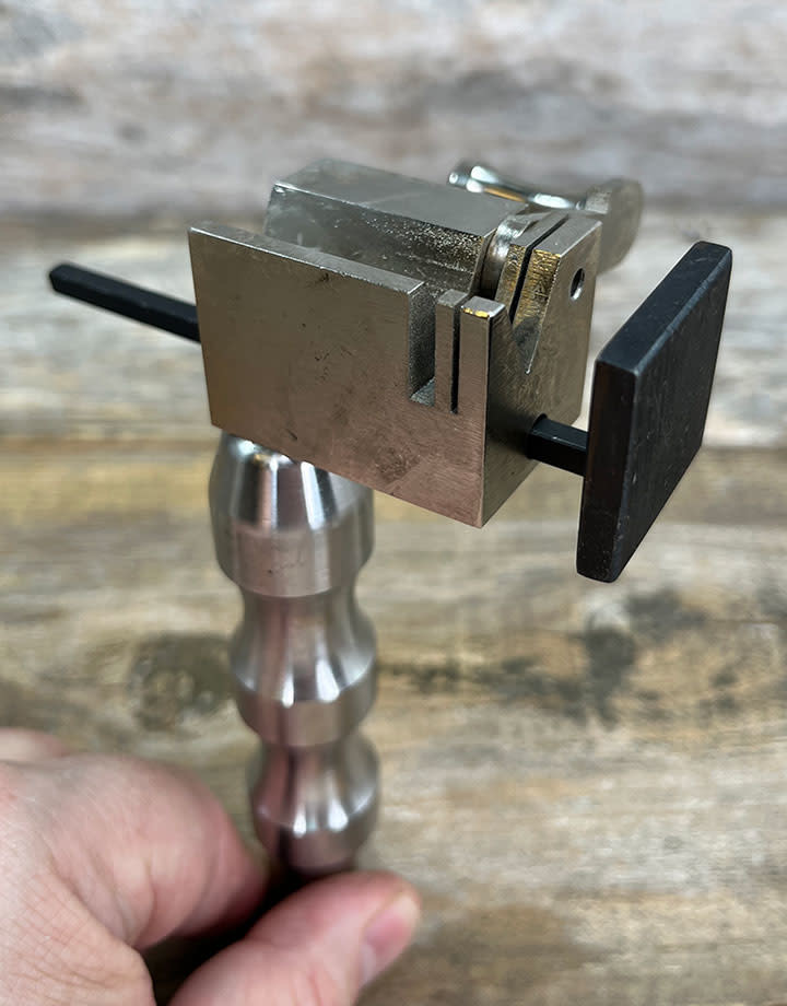 HO1215 = Tube Holder by Durston