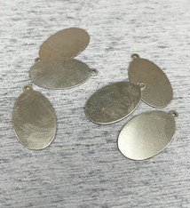 MSN20724 = NICKEL SILVER SHAPE - OVAL with ONE RING 24ga 1'' x 5/8'' OVAL with ONE RING (Pkg of 6)