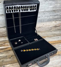 DCA1726 = Sample Jewelry Attache'  Case with Faux Leatherette Covering