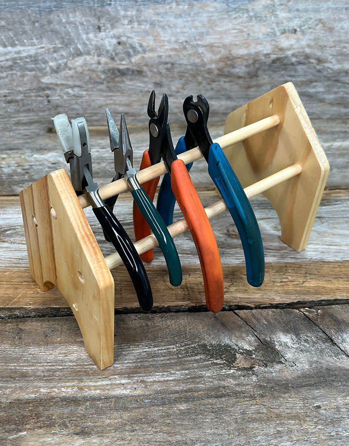 HO1370 = Wooden Plier Stand