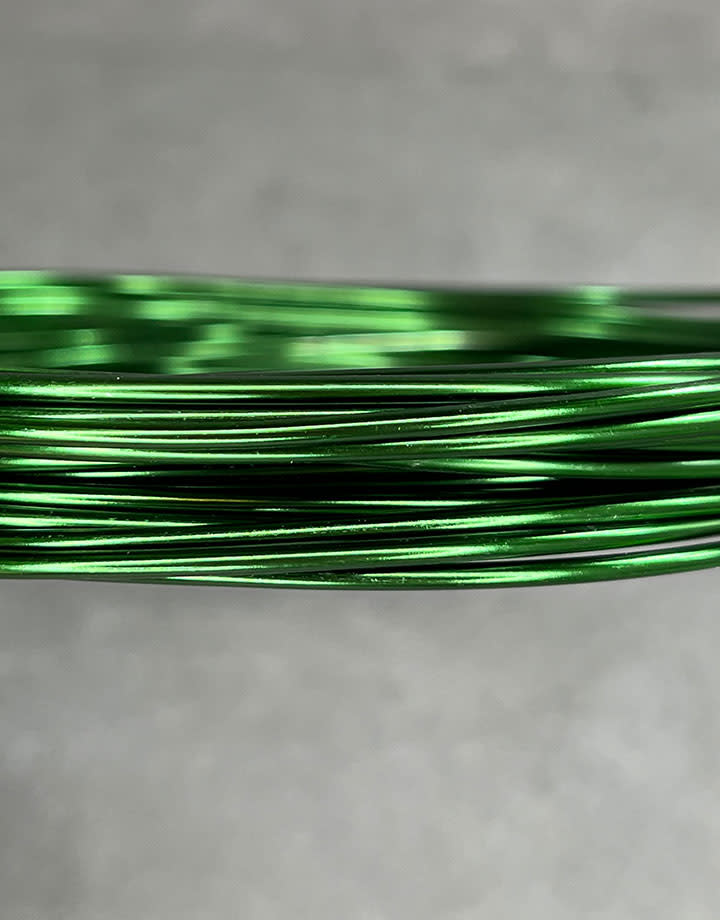 WR70612 = Aluminum Wire KELLY GREEN COLOR 12ga 39 feet per Bag