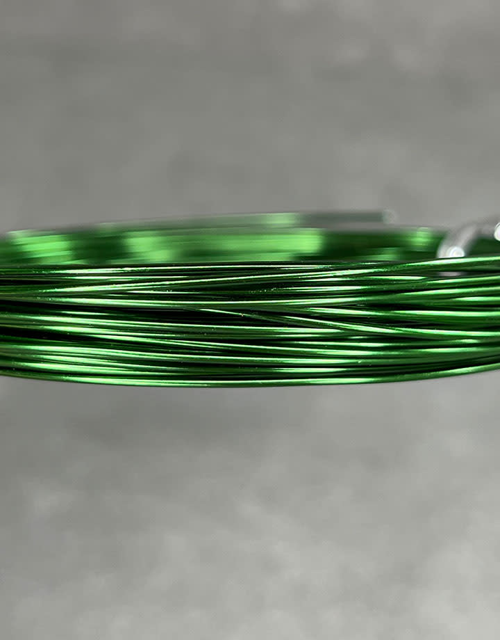 WR70618 = Aluminum Wire KELLY GREEN COLOR 18ga 39 feet per Bag