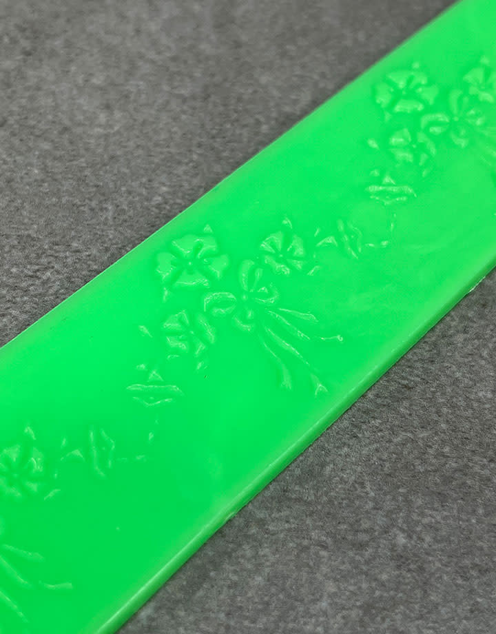 PN3106B = Plastic Mold for PMC & Embossing #6B FLOWERS