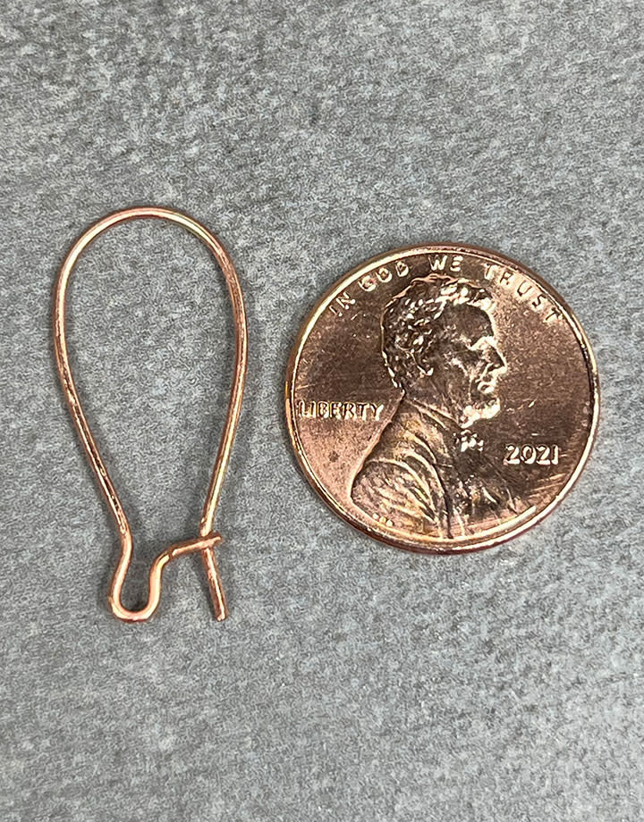 804CU-02 = Copper Kidney Earwire 1" (Pkg of 50)