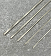 GWW = 14K White Gold Round Wire (sold by the inch)