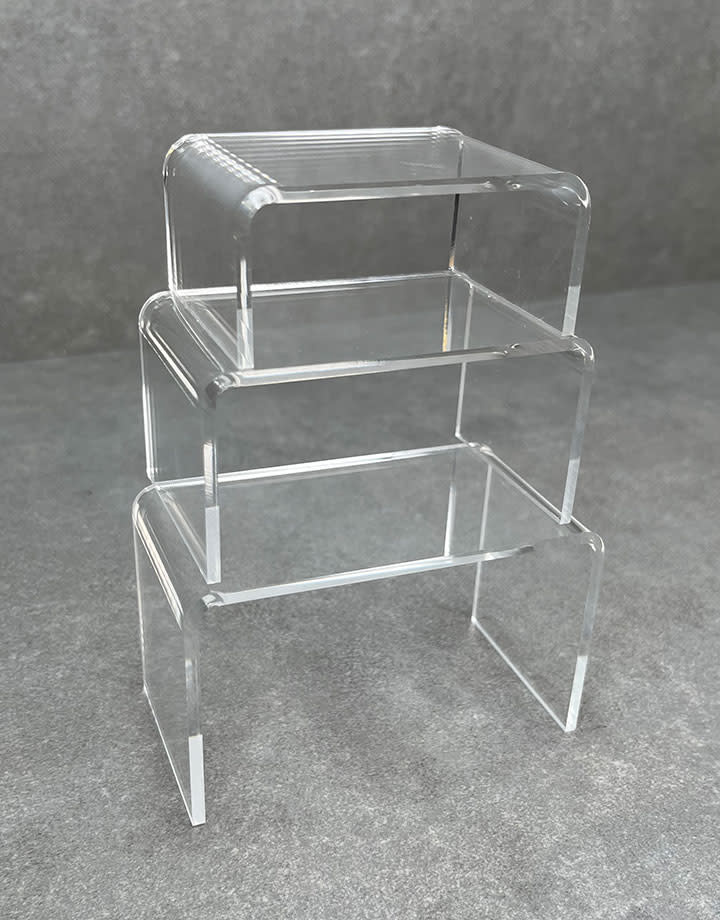 DIS9101 = ACRYLIC RISERS SET of 3 SMALL