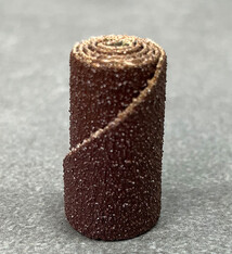 3M ST7041 = Cartridge Roll - 3M Aluminum Oxide 80grit - 1''x1/2'' (25pc)