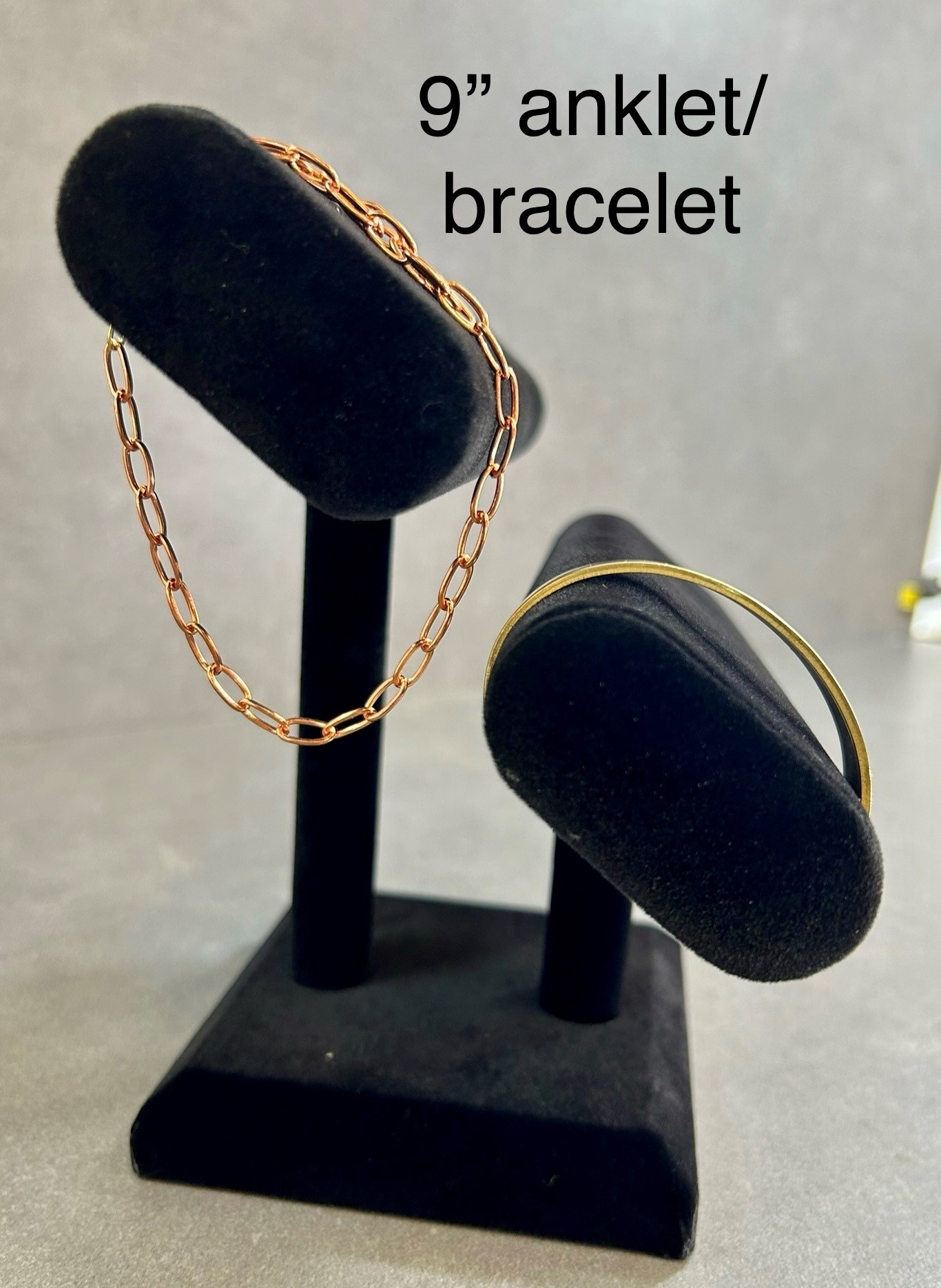 DBR1196 = Bracelet T-Bar Double Oval Black Value Velvet