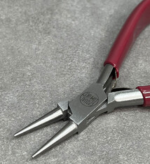 PL2910 = Casual Comfort Round Nose Pliers