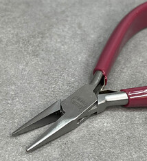 PL2900 = Casual Comfort Chain Nose Pliers