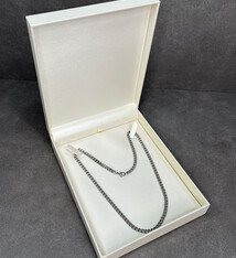 DBX1570 = Champagne Shimmer Necklace Box