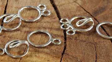 Circle Clasps