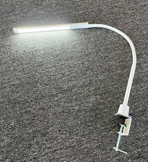 Durston Tools LM1908 = LED Goose Neck Lamp in White