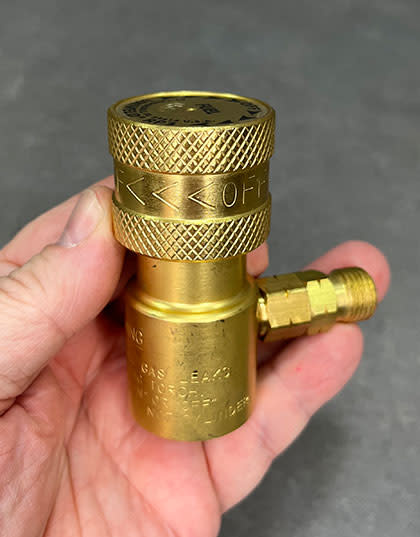 Uniweld BT2109 = Uniweld Propane Regulator for Disposable Tanks