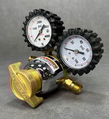 Uniweld BT2145 = Uniweld Oxygen Regulator