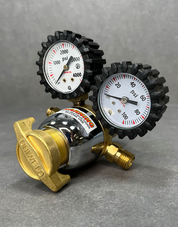 Uniweld BT2145 = Uniweld Oxygen Regulator