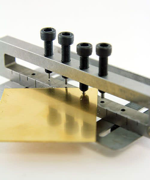 PN4204 = 4 Hole Metal Punch