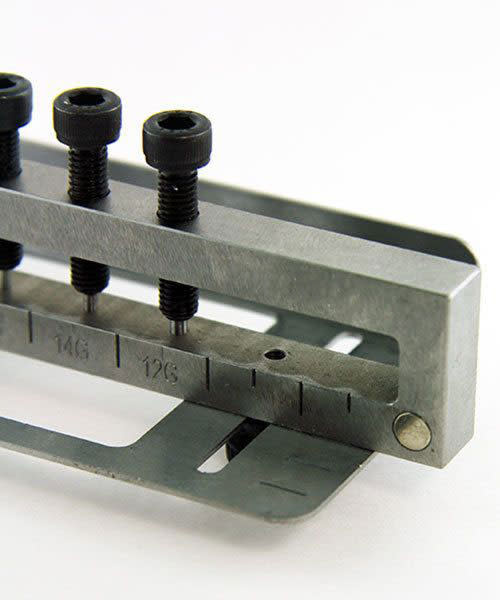 PN4204 = 4 Hole Metal Punch