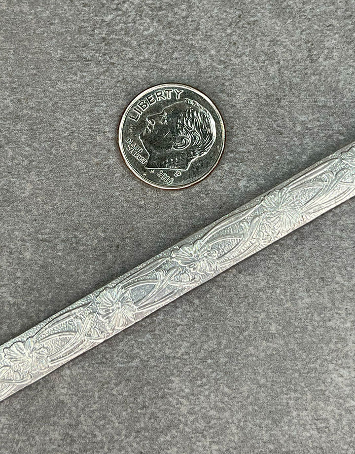 SPW26 = Pattern Wire Sterling Silver (Inch) 7.7 x 1.2mm
