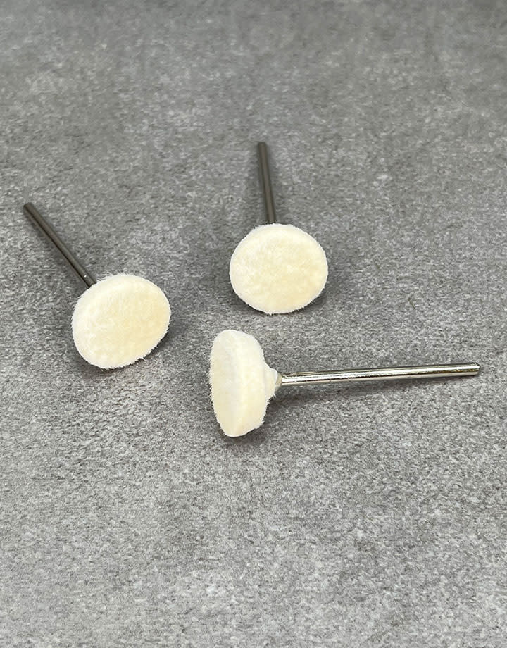 17.12401 = Mounted Felt 5/8'' Inverted Cone 3/32'' Shank (Pkg of 3)