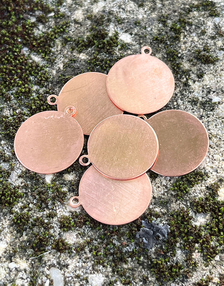 MSC11524 = COPPER SHAPE - ROUND with RING 24ga 3/4''  (Pkg of 6)