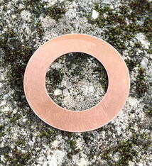 MSC17024 = Copper Washer 24ga 1-1/4'' x3/4'' ID (Pkg of 6)