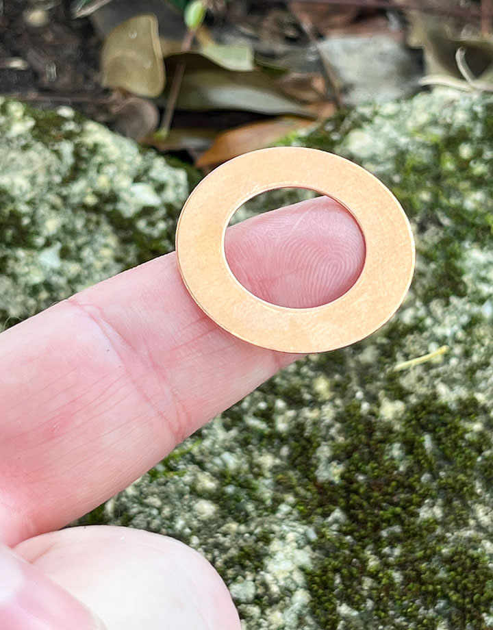 MSC17024 = Copper Washer 24ga 1-1/4'' x3/4'' ID (Pkg of 6)