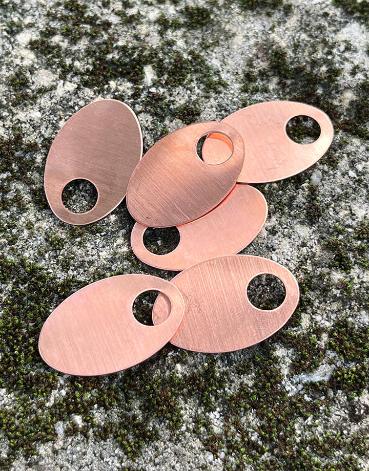 MSC21124 = COPPER SHAPE - OVAL with 5/16'' ID HOLE 24ga 1-3/16'' x 3/4''  (Pkg of 6)