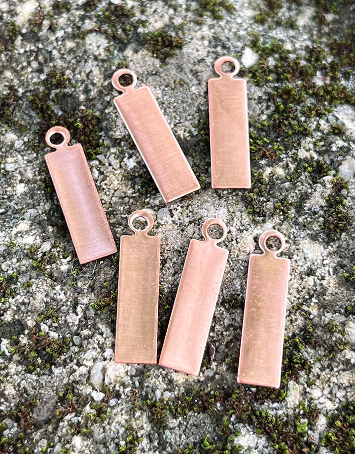 MSC36624 = Copper Shape Rectangle with Ring 24ga 11/16'' x 3/16'' (Pkg of 6)