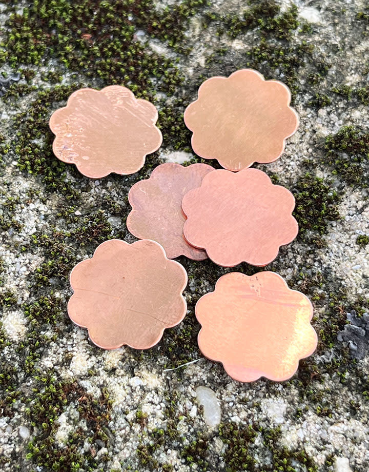 MSC40224 = COPPER SHAPE - FLOWER 19.2mm (24ga) (Pkg of 6)