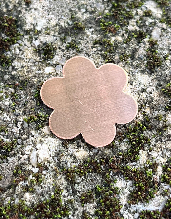 MSC40624 = COPPER SHAPE - FLOWER 24ga 7/8'' (Pkg of 6)
