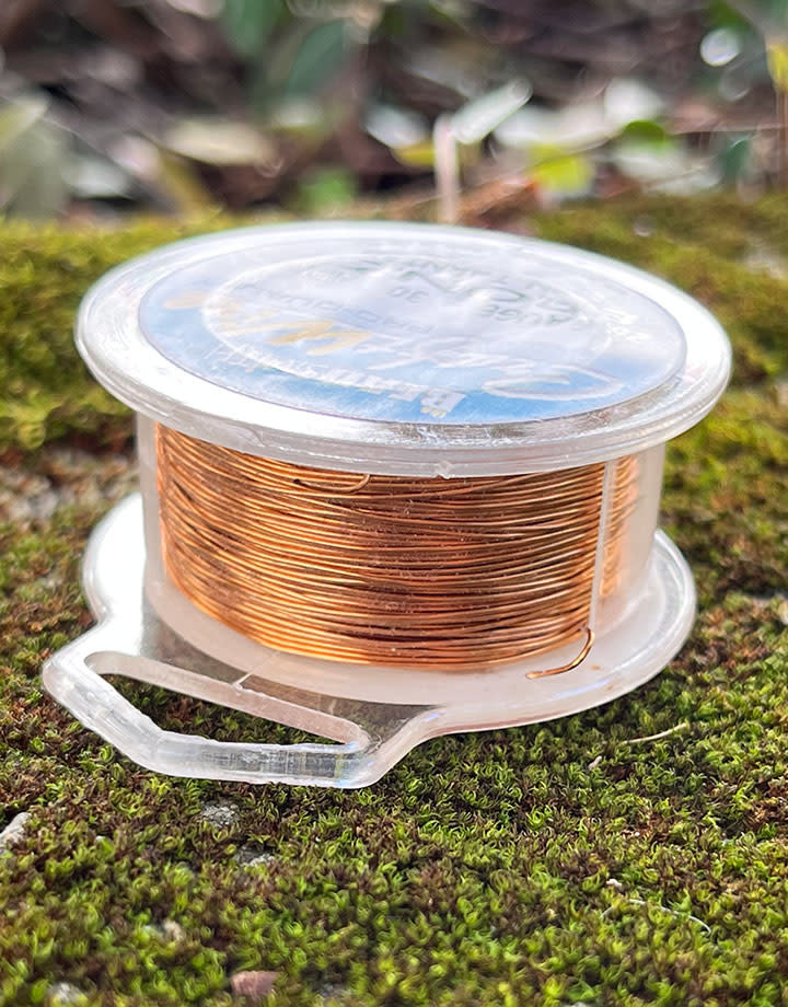 WR6726B = Craft Wire Bronze Color Round 26ga 30 YARDS
