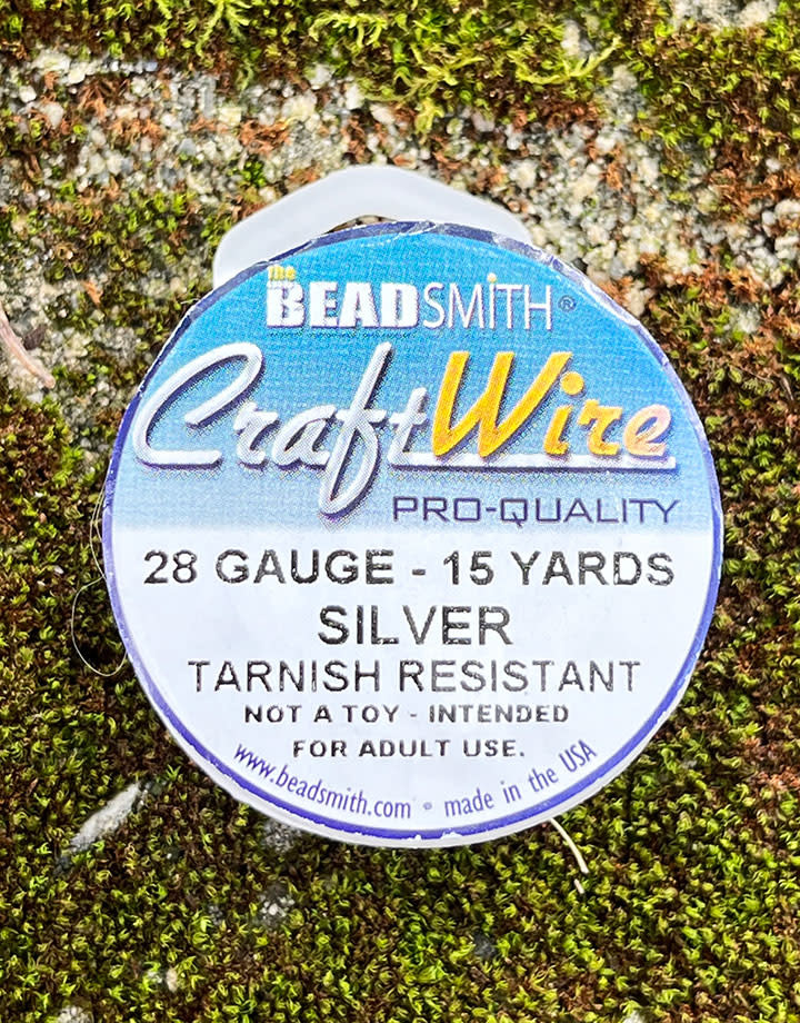 WR6728S = CRAFT WIRE TARNISH RESISTANT SILVER ROUND WIRE 28ga 15 YARDS