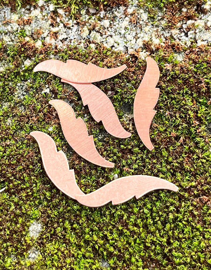 MSC57024 = COPPER SHAPE - FEATHER 24ga 1'' (Pkg of 6)