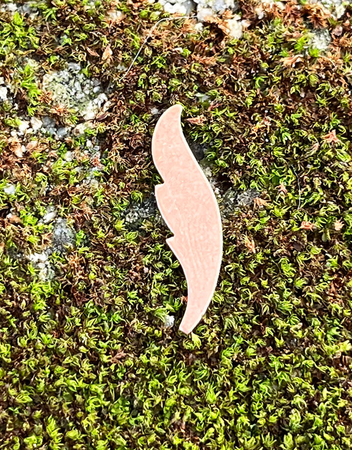 MSC57024 = COPPER SHAPE - FEATHER 24ga 1'' (Pkg of 6)