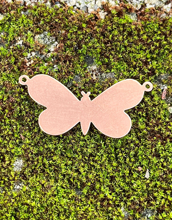 MSC54224 = COPPER SHAPE - BUTTERFLY with 2 RINGS 24ga 1-5/16'' x 3/4'' (Pkg of 6)