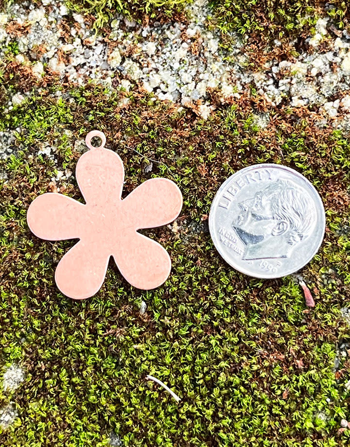MSC40824 = COPPER SHAPE - FLOWER with RING  24ga 1''  (Pkg of 6)