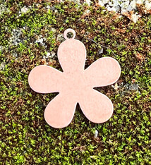 MSC40824 = COPPER SHAPE - FLOWER with RING  24ga 1''  (Pkg of 6)
