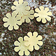 MSBR40524 = BRASS SHAPE - FLOWER 15/16''  24ga (Pkg of 6)