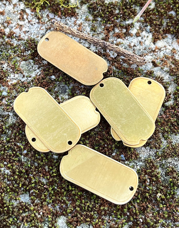 MSBR37124 = BRASS SHAPE - DOG TAG with HOLE 1''  x 1/2''  24ga (Pkg of 6)