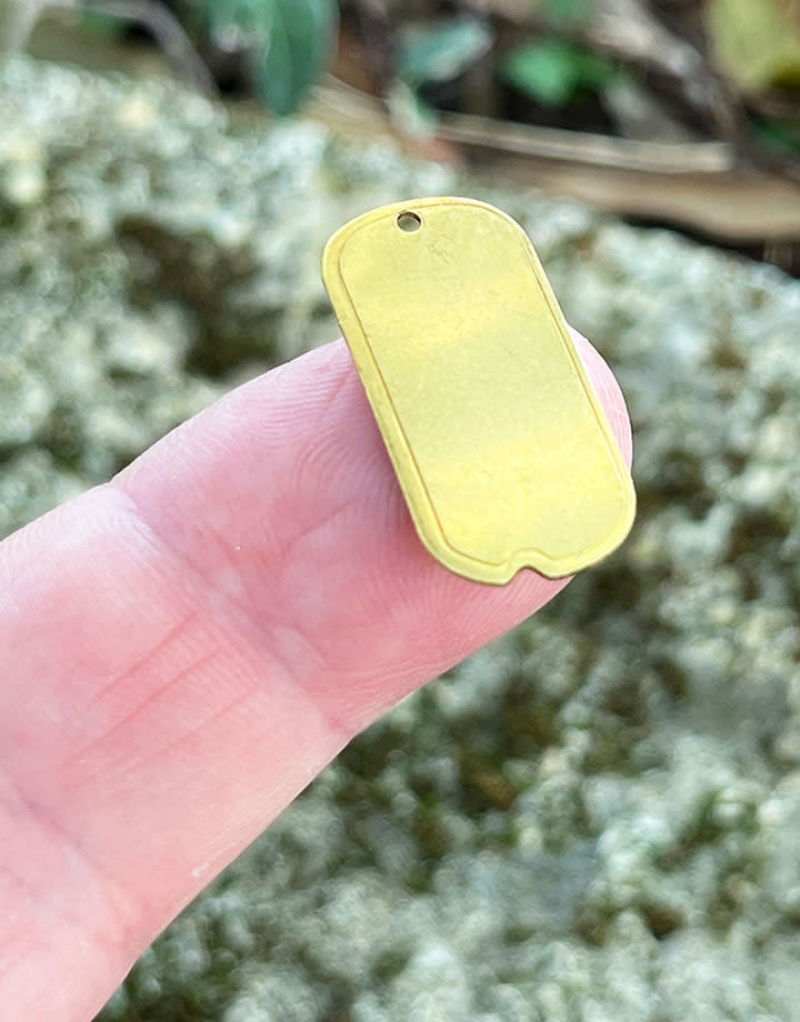 MSBR37124 = BRASS SHAPE - DOG TAG with HOLE 1''  x 1/2''  24ga (Pkg of 6)
