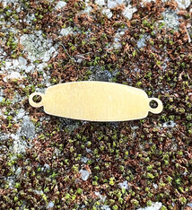 MSBR21224 = BRASS SHAPE - OVAL with 2 RINGS 1-3/8x7/16''  24ga (Pkg of 6)