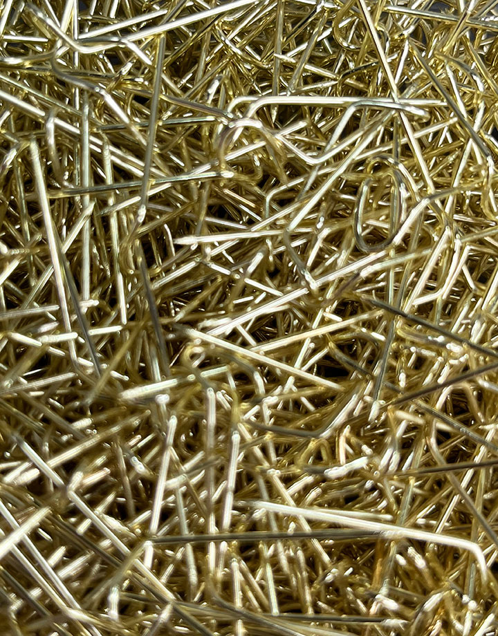 DPD1001 = Gold Color U-Pin (Pkg of 1000)