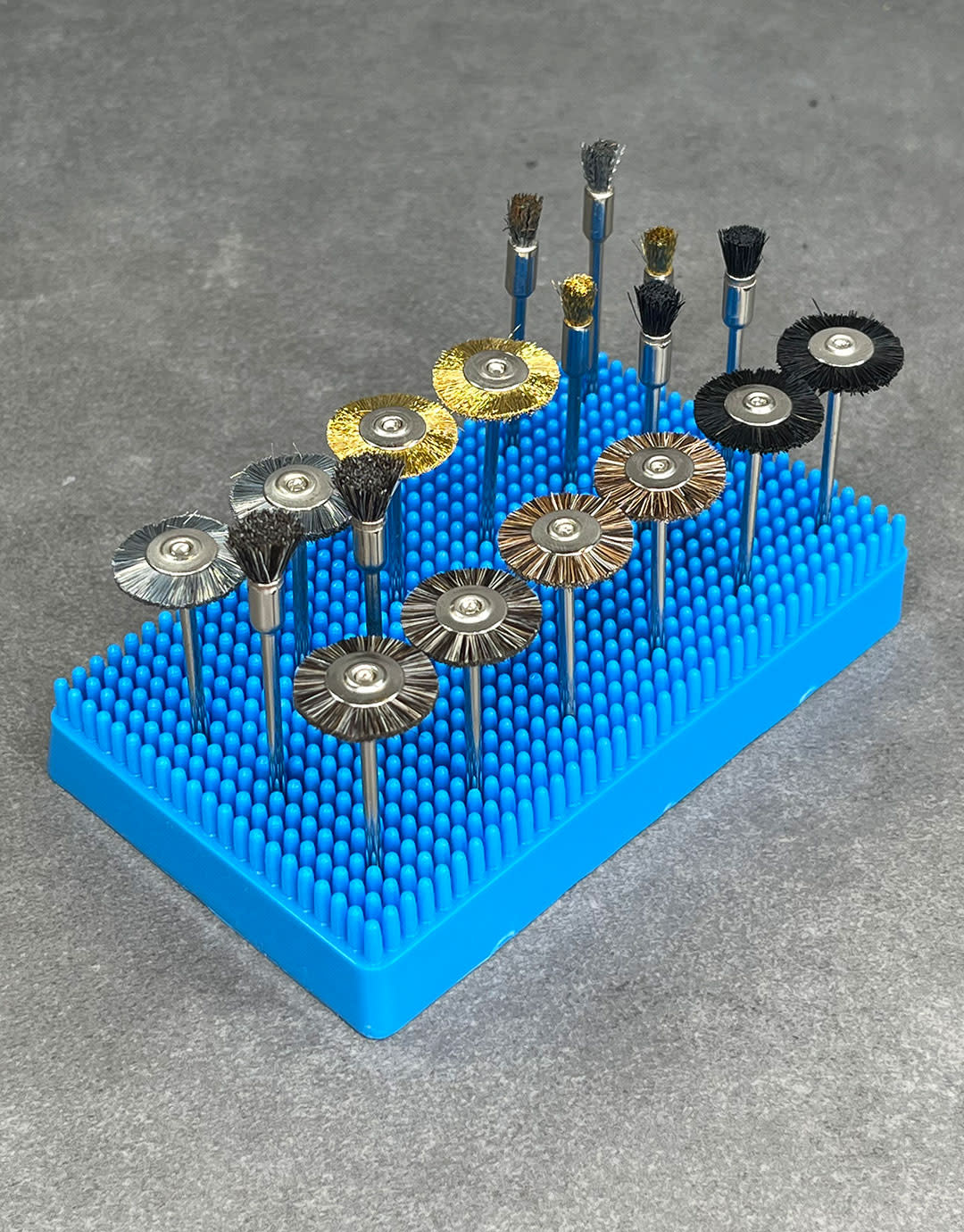 KIT200 = Mini Mounted Brush Kit (18pcs)