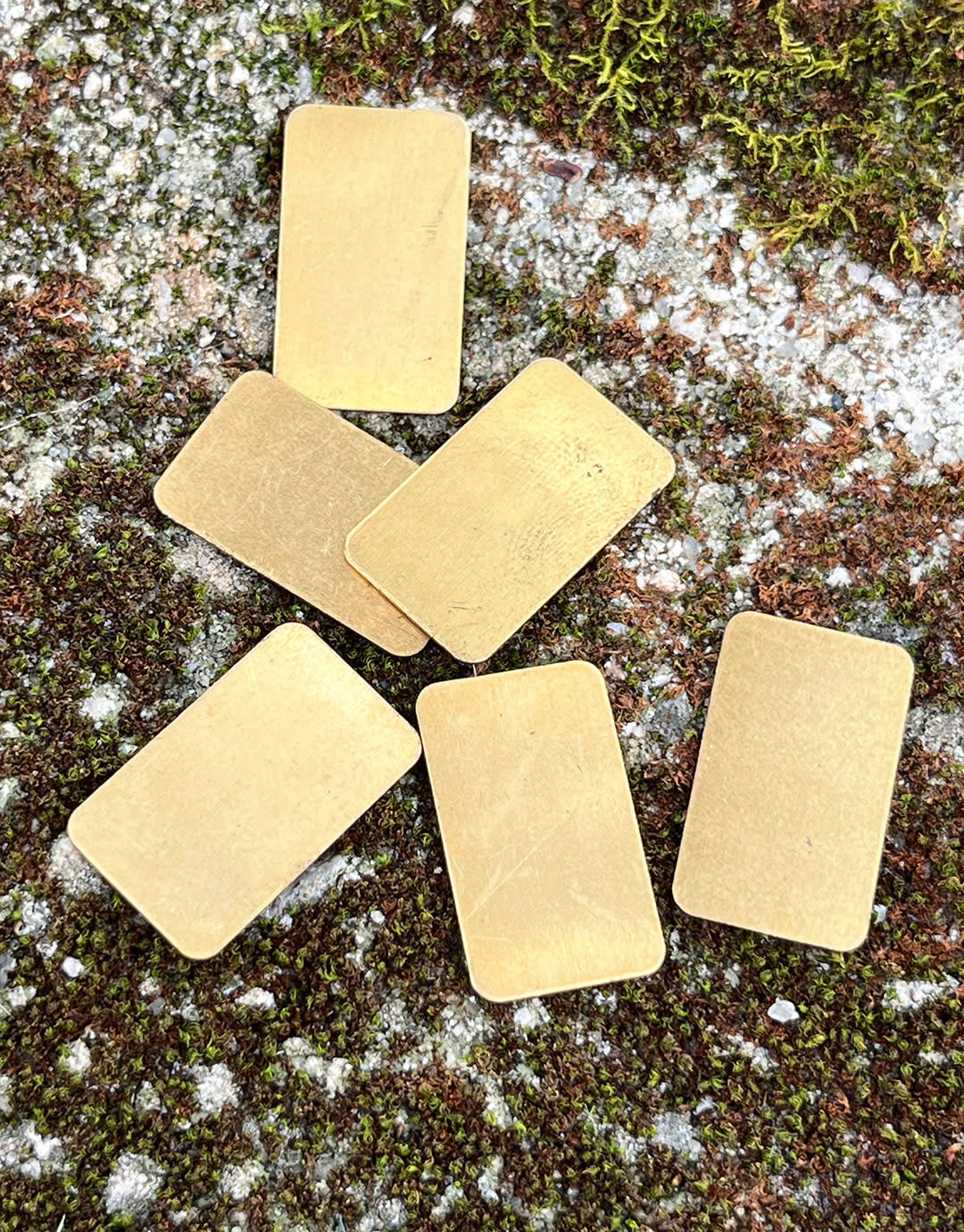 MSBR72624 = Brass Shape - Rectangle 14 x 23mm (Pkg of 6)