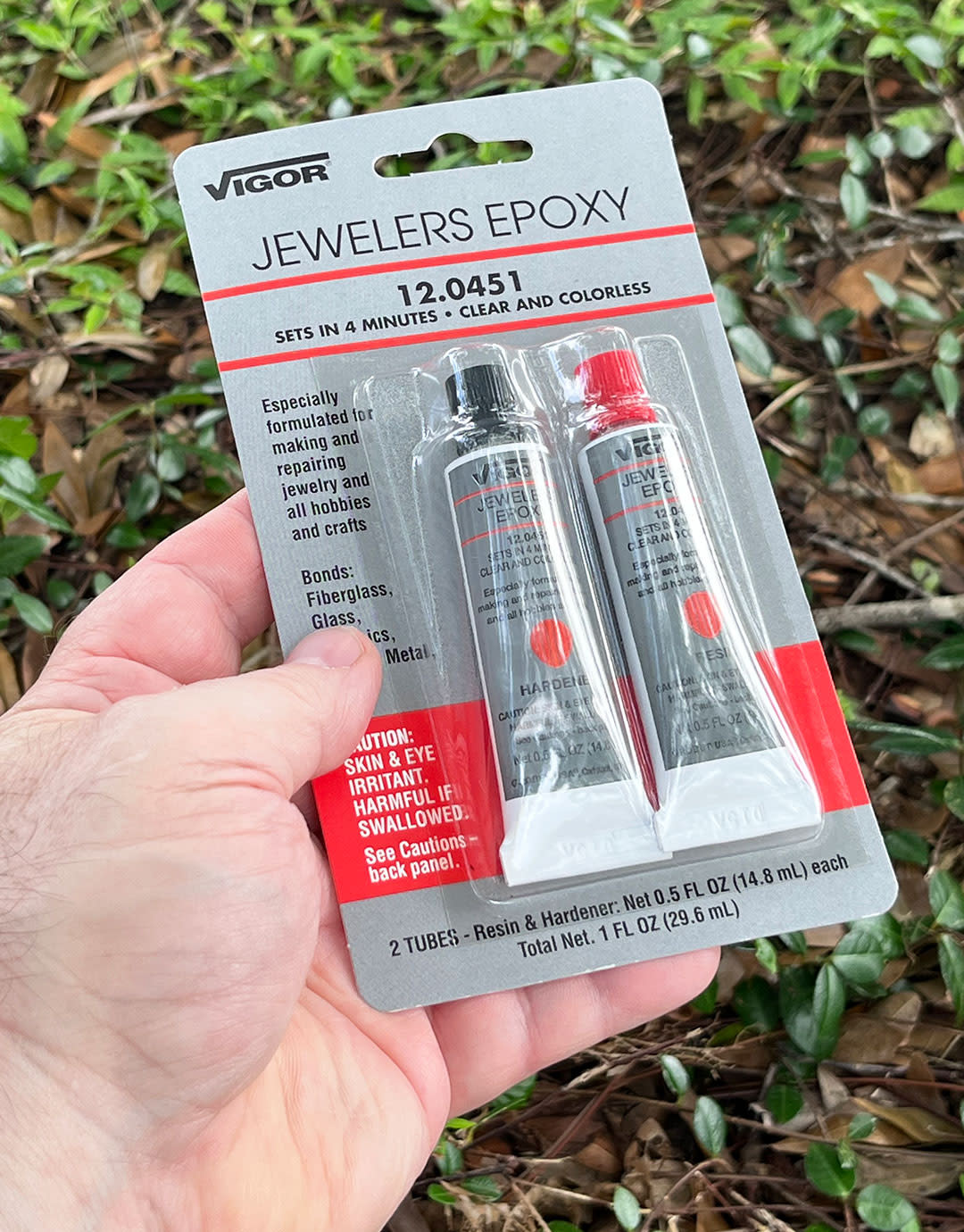 12.0451 = Jeweler's 2 Part Epoxy - 5min Setting - 1oz Tubes
