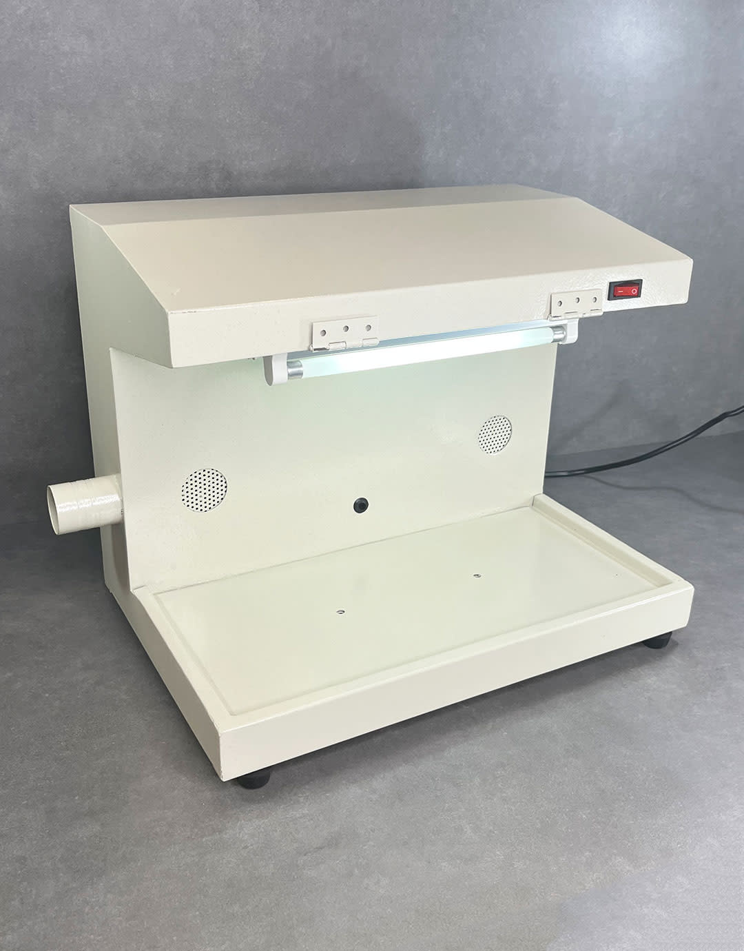 DC7000 = Mini Dust Hood with Light for Bench Top Polisher