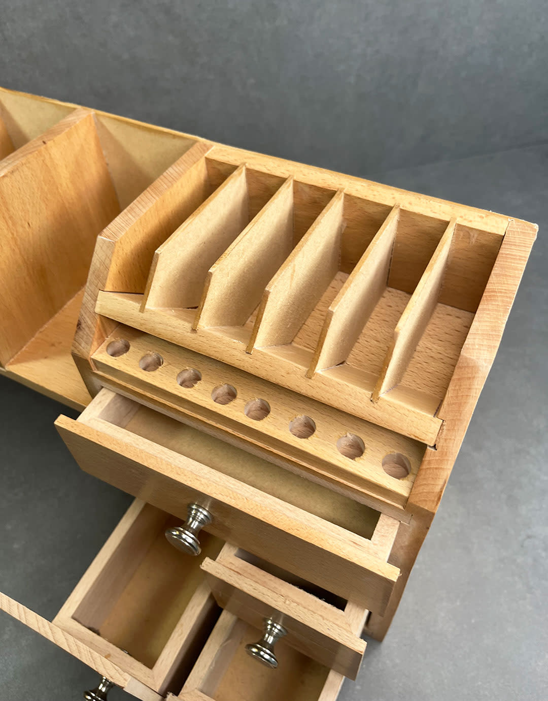 BN2075 = Wooden Tabletop Workbench Organizer
