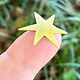 MSBR53124 = BRASS SHAPE - STAR 1-1/8''   24ga (Pkg of 6)