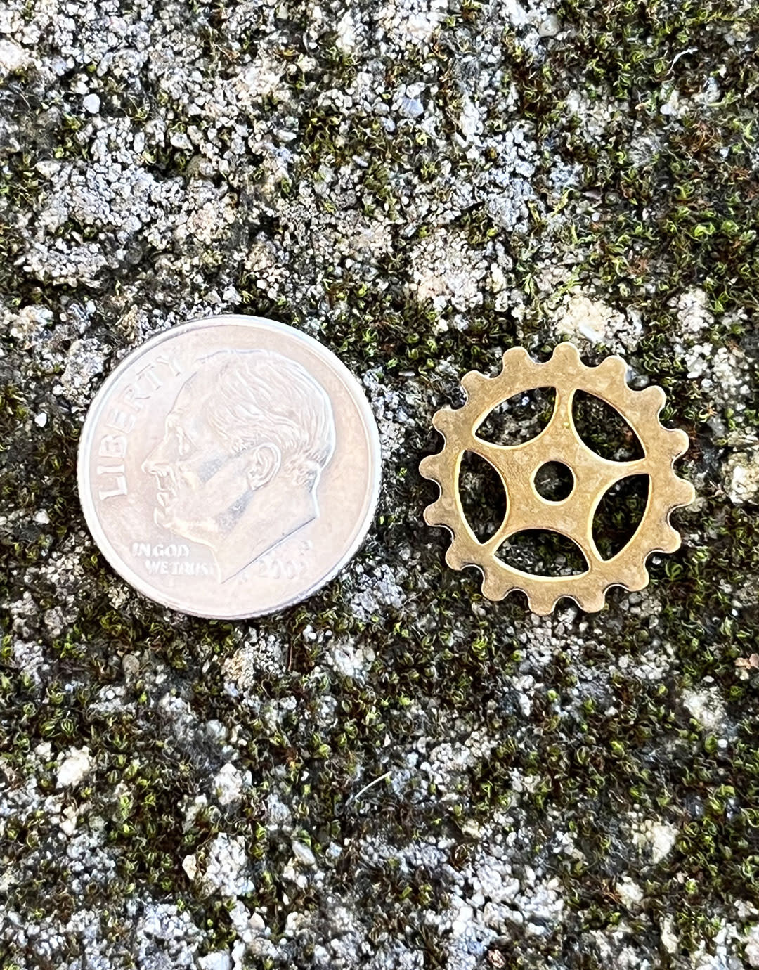 MSBR56324 = Trinity Brass Open Spoke Gear 16mm Antique Gold Color (Pkg of 6)